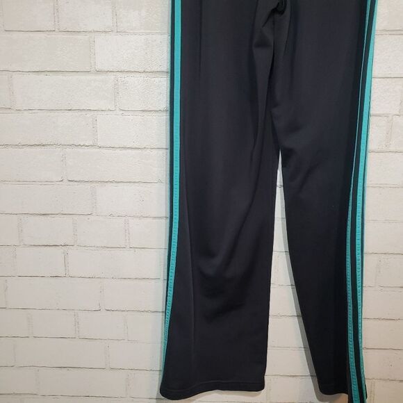 Adidas gray athletic pants - Picture 8 of 16